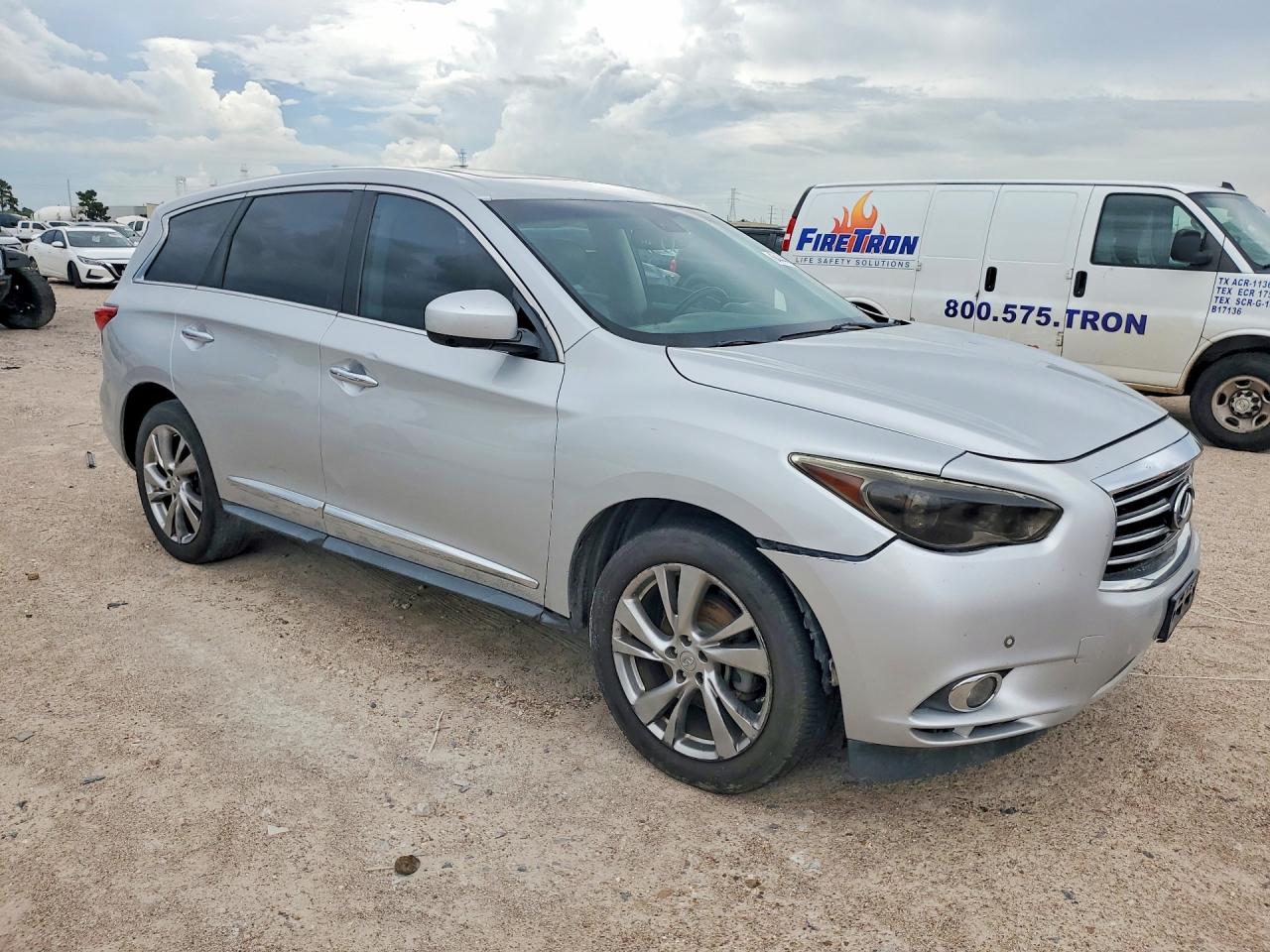 2013 Infiniti Jx35 Base Silver vin: 5N1AL0MN2DC333768