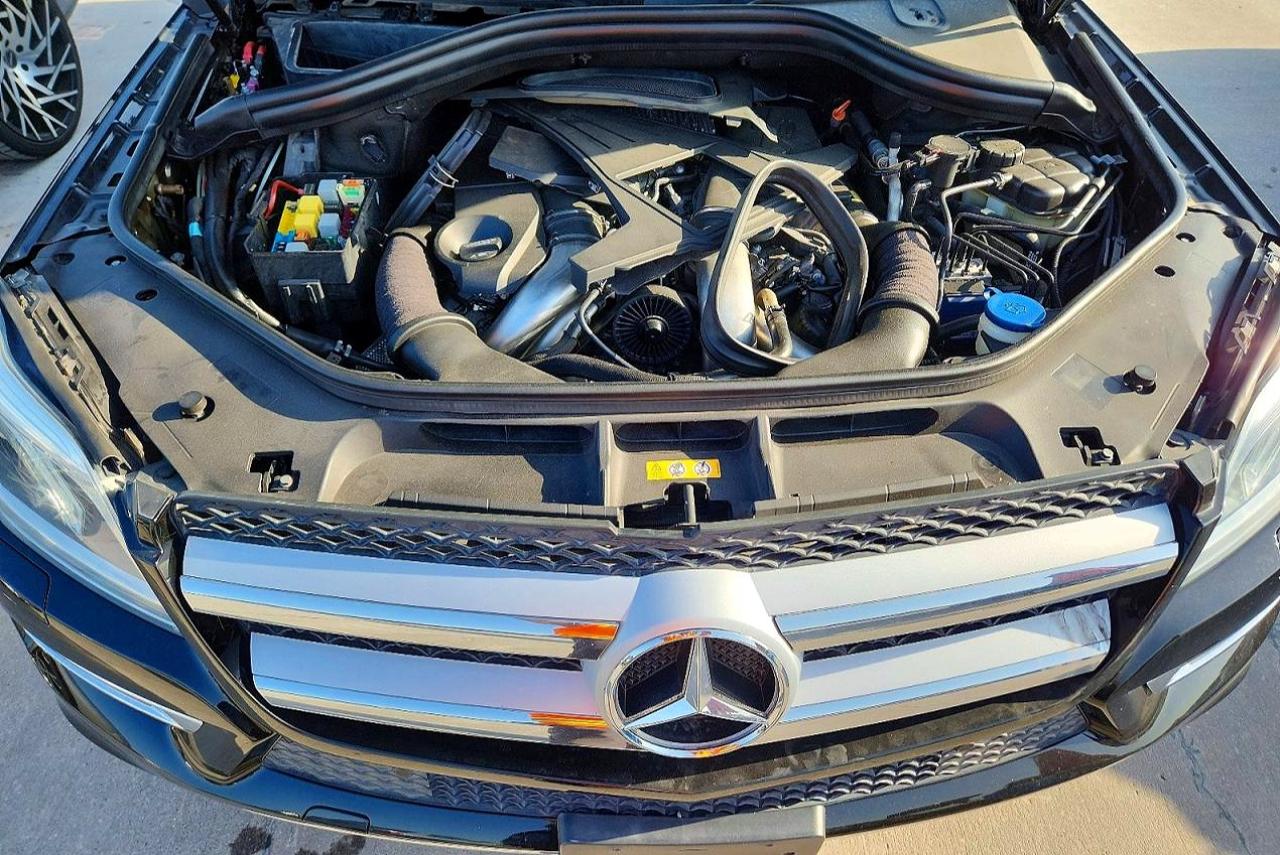 2014 Mercedes-benz Gl 450 4matic Черный vin: 4JGDF7CE4EA414590