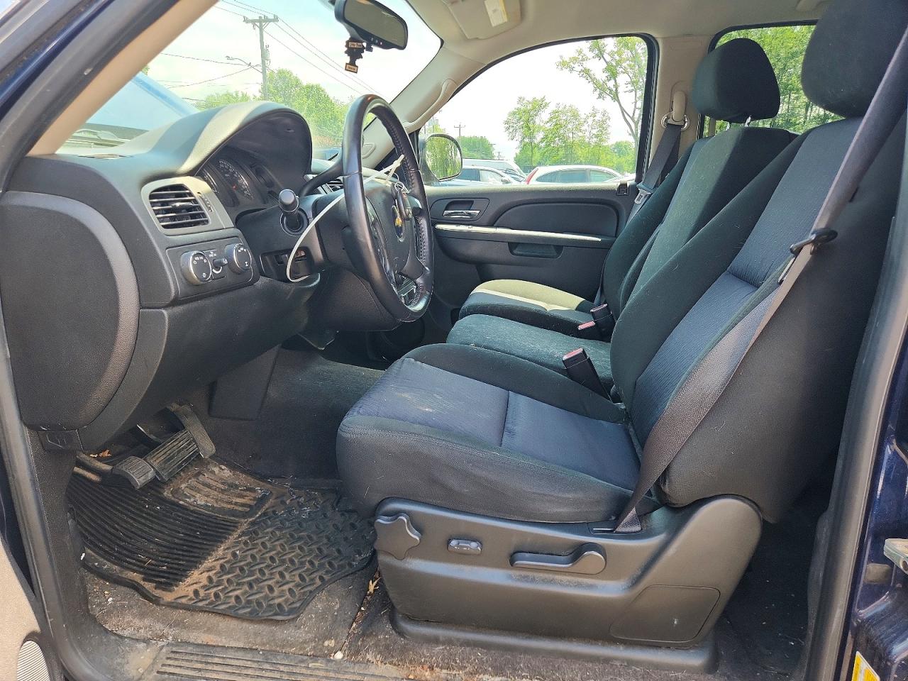 2010 Chevrolet Avalanche Ls Blue vin: 3GNVKEE02AG248826