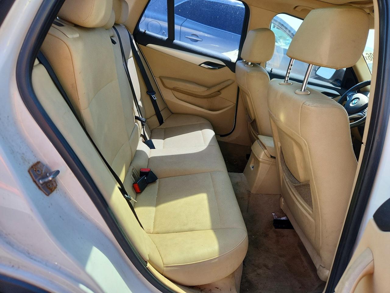 2014 Bmw X1 Sdrive28i White vin: WBAVM1C5XEVW51635