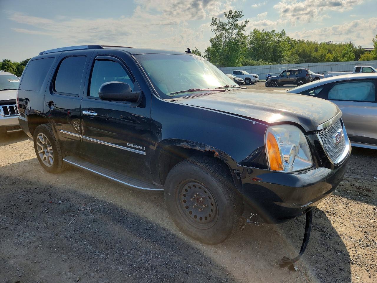 2010 Gmc Yukon Denali Black vin: 1GKUKEEF8AR252263