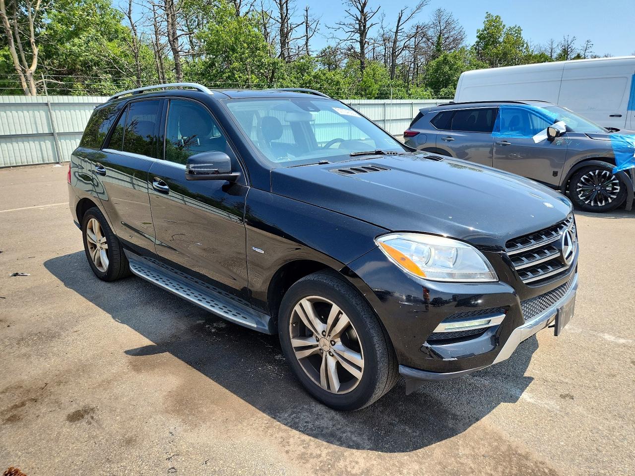 2012 Mercedes-benz Ml 350 4matic Black vin: 4JGDA5HB7CA021522