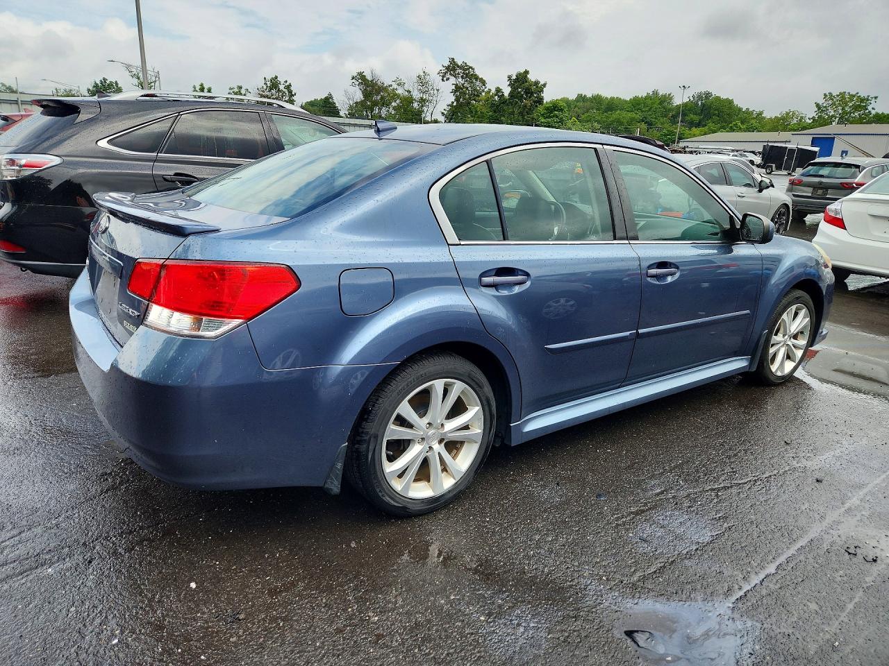 2013 Subaru Legacy 2.5i Limited Blue vin: 4S3BMBL66D3016118