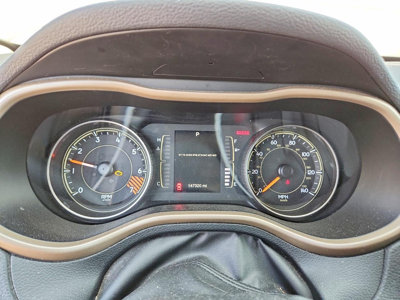 2015 Jeep Cherokee Latitude Черный vin: 1C4PJLCB5FW506343