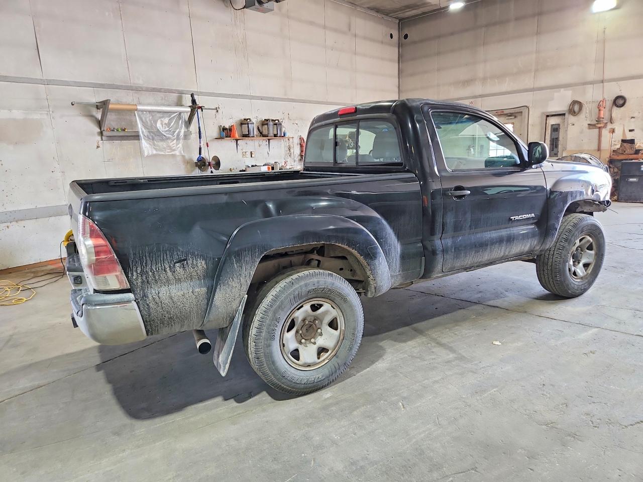 2010 Toyota Tacoma Base Black vin: 5TEPX4EN5AZ687533
