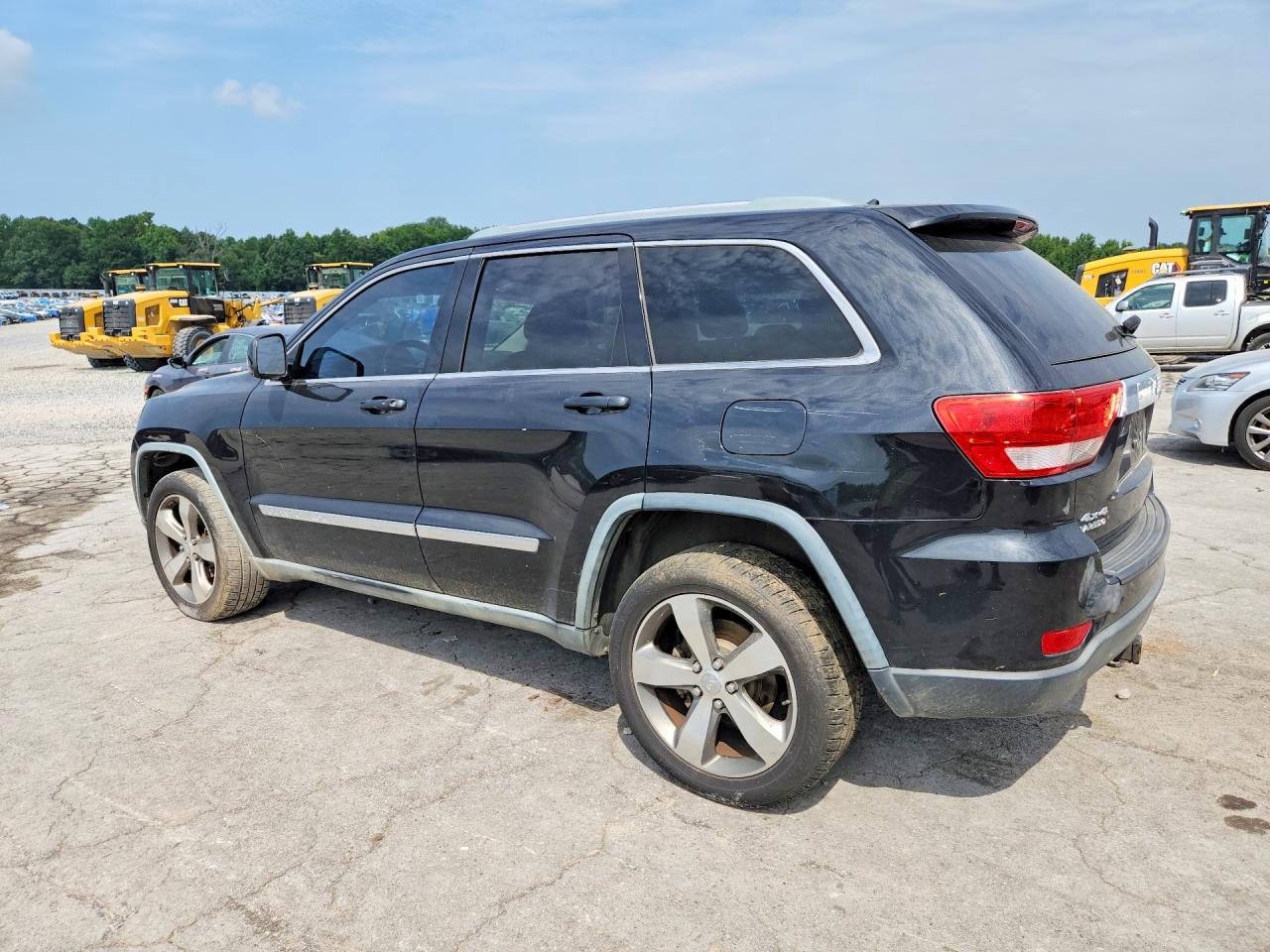 2011 Jeep Grand Cherokee Laredo Black vin: 1J4RR4GG2BC612011