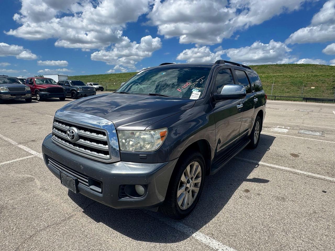 2012 Toyota Sequoia Platinum Gray vin: 5TDDW5G11CS071124
