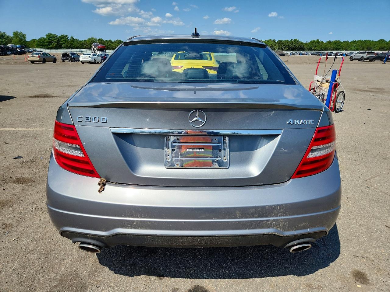 2012 Mercedes-benz C 300 4matic Silver vin: WDDGF8BB9CR196732