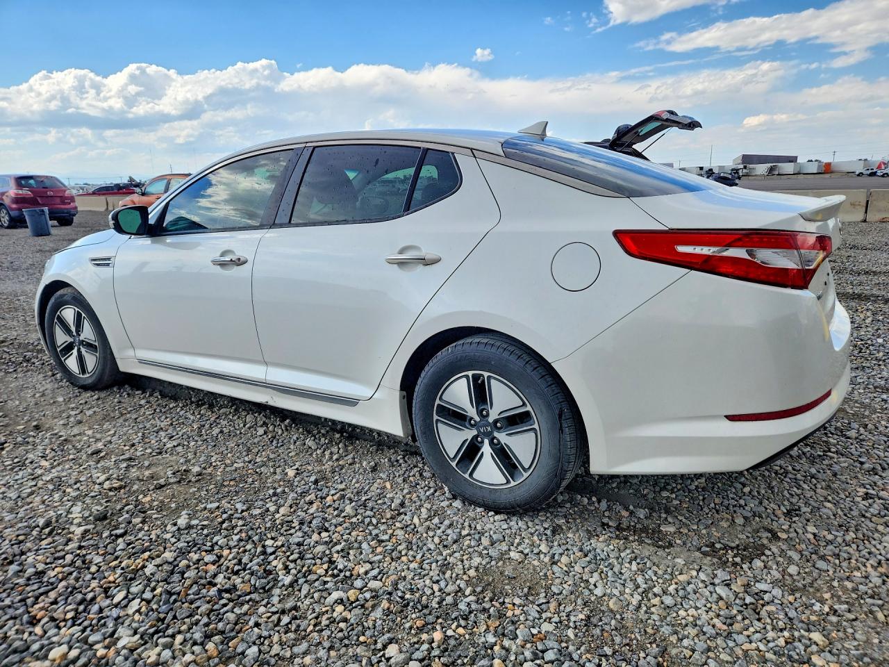 2012 Kia Optima Hybrid White vin: KNAGM4AD7C5020228