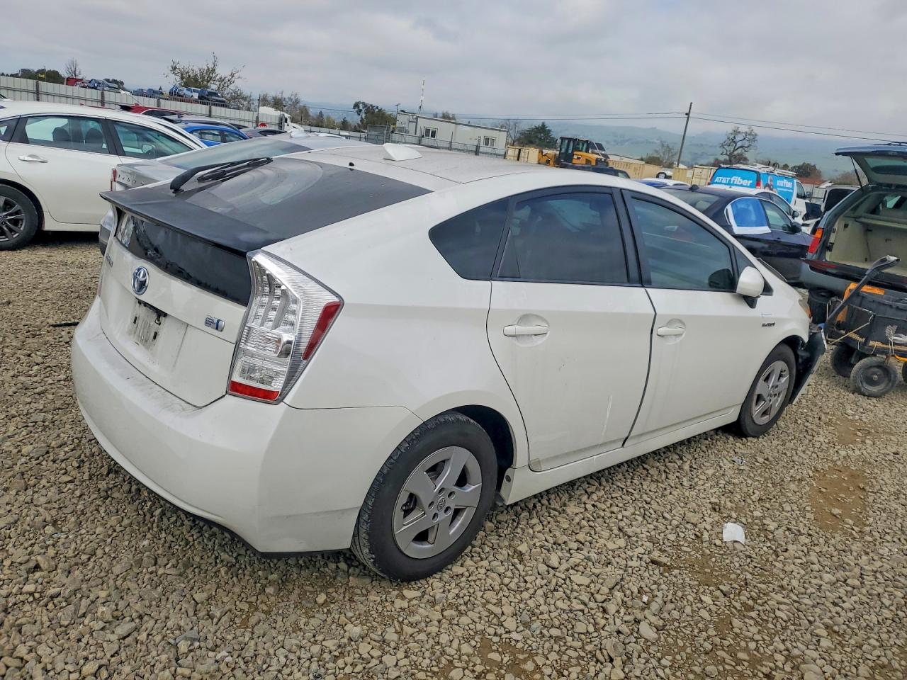 2011 Toyota Prius White vin: JTDKN3DU4B0315086