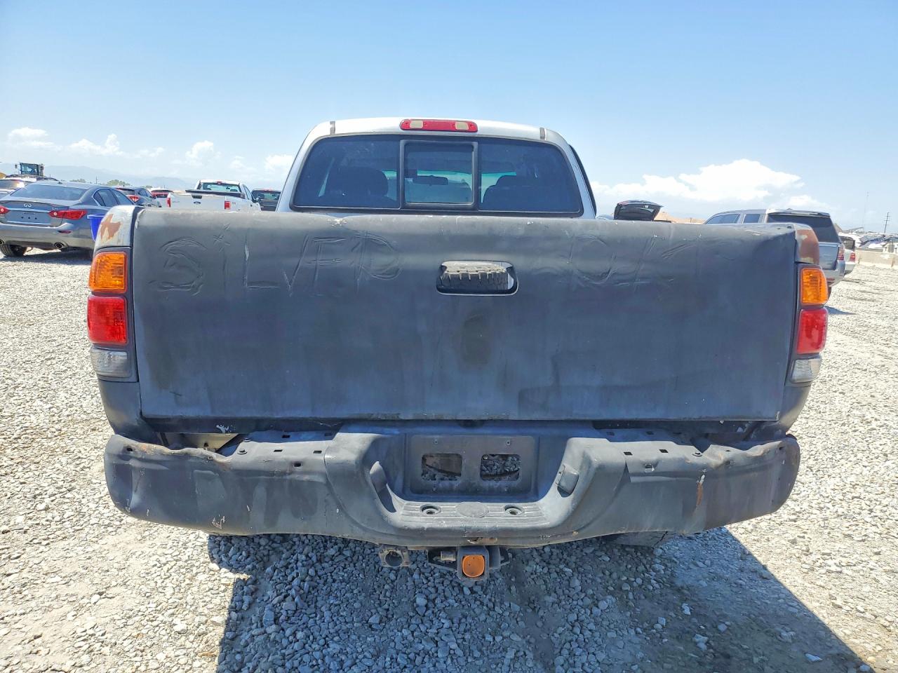 2001 Toyota Tundra Sr5 Silver vin: 5TBRT34151S187973