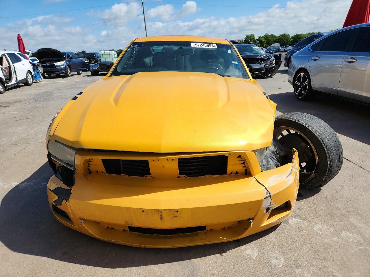 2012 Ford Mustang Yellow vin: 1ZVBP8AM1C5219669