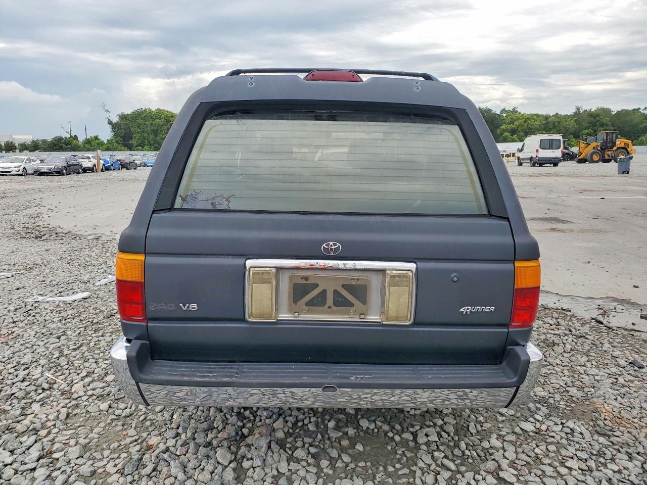 1995 Toyota 4runner Sr5 V6 Green vin: JT3VN39W6S8071552