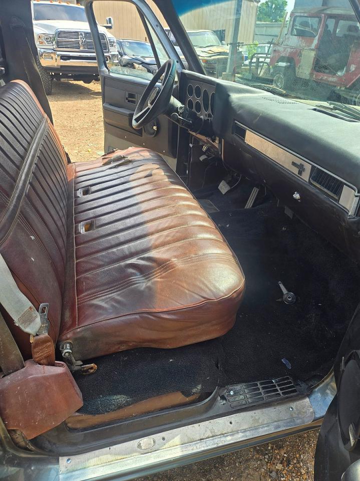1982 Chevrolet C10 Gray vin: 1GCDC14H1CS116508