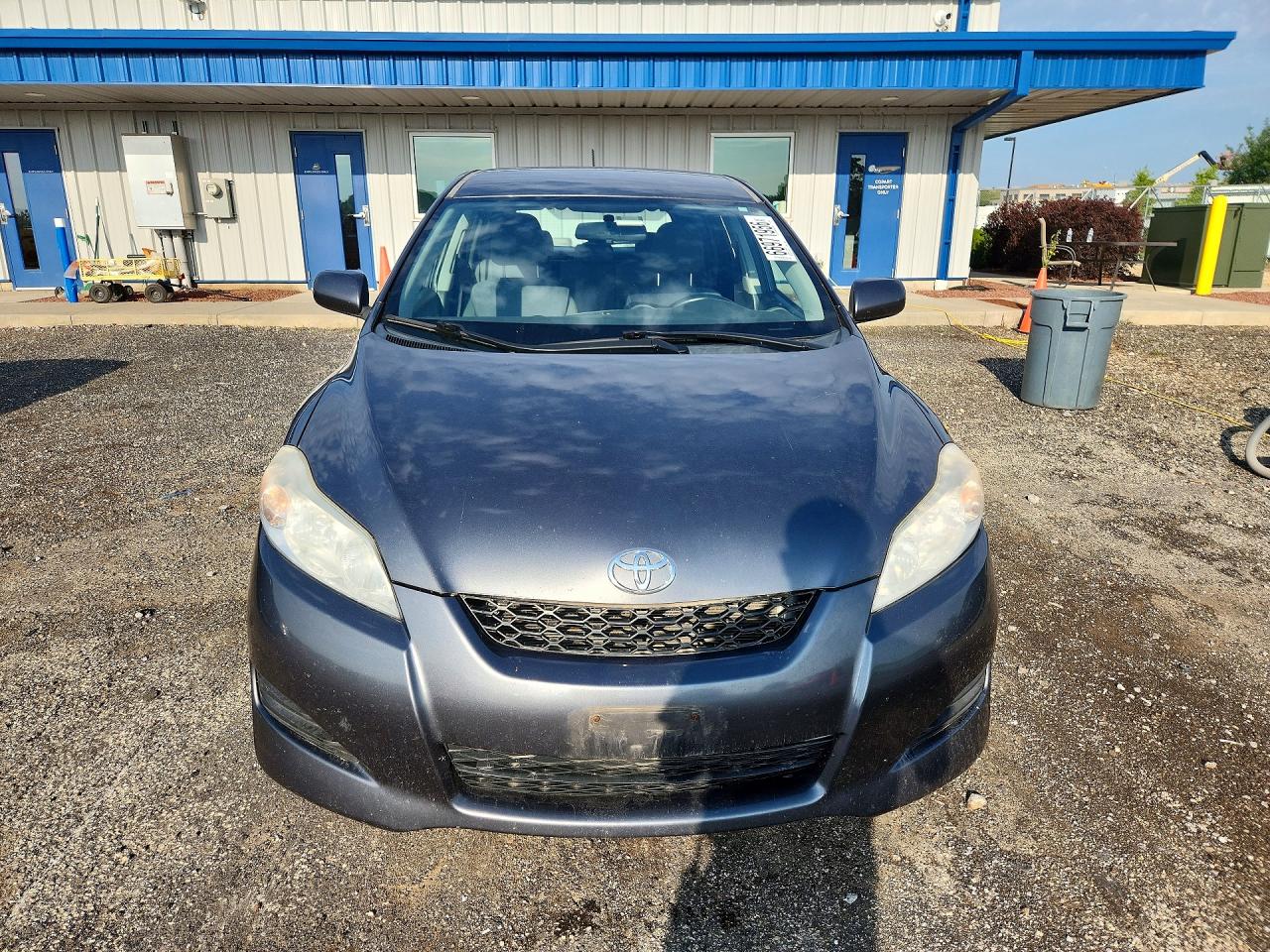2010 Toyota Matrix Base Gray vin: 2T1KU4EE1AC316992