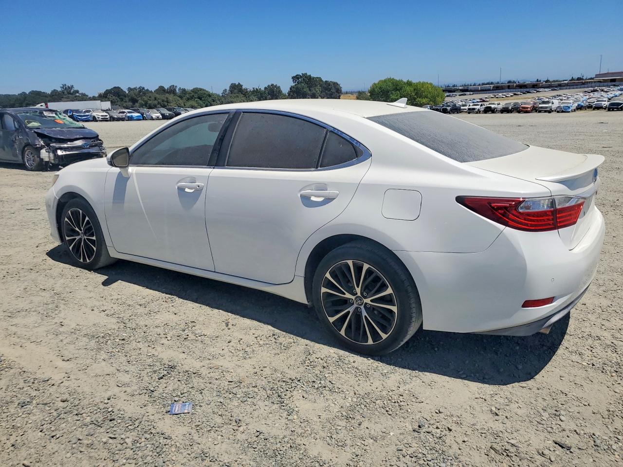 2014 Lexus Es 350 White vin: JTHBK1GGXE2087279