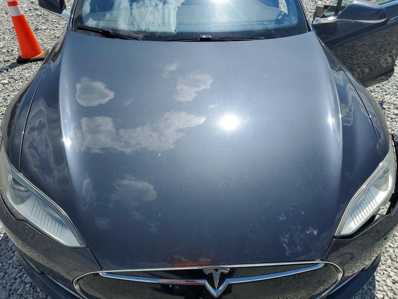 2015 Tesla Model S 85d Gray vin: 5YJSA1H25FF091116