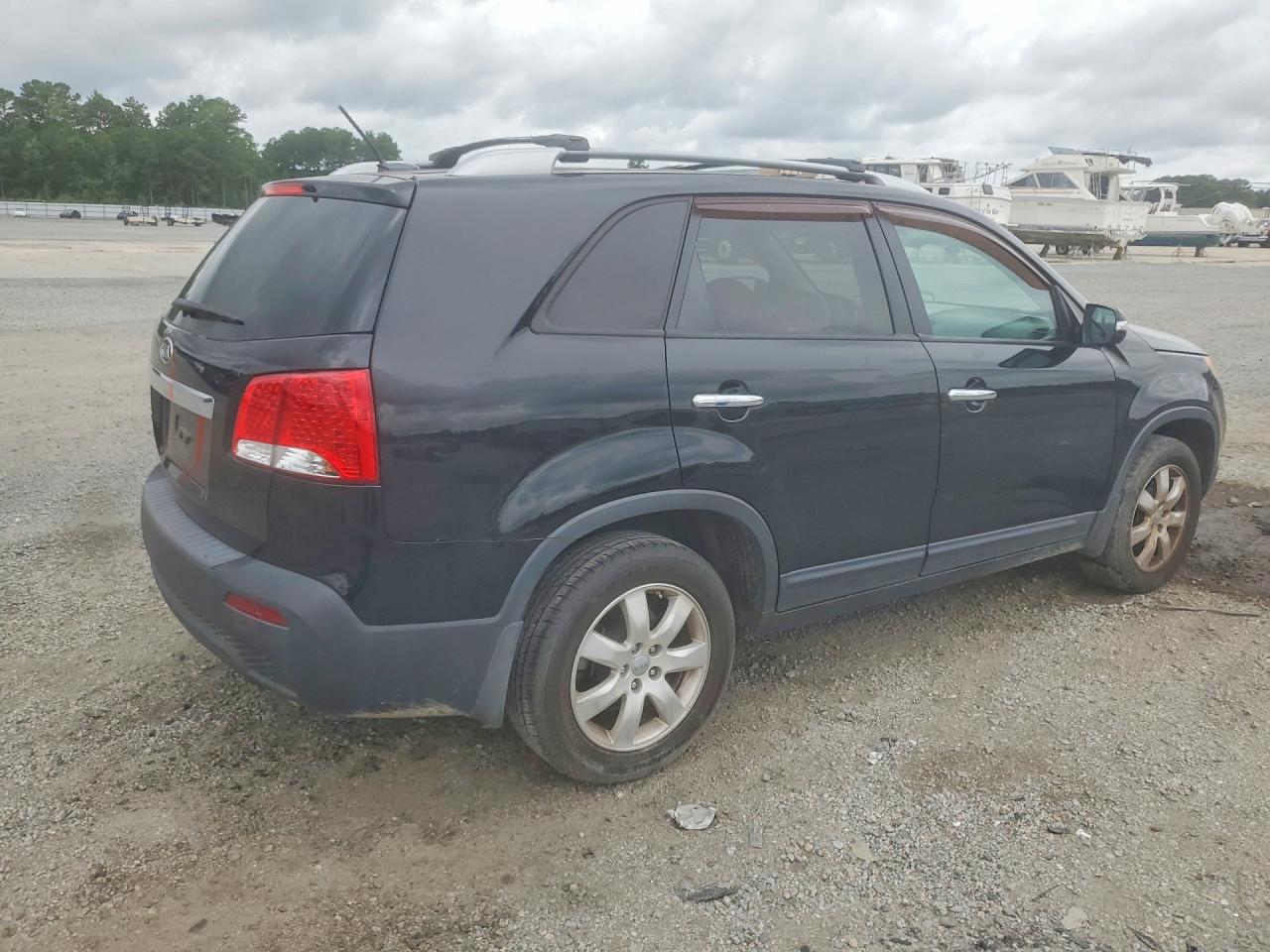 2013 Kia Sorento Lx Black vin: 5XYKT3A67DG411934