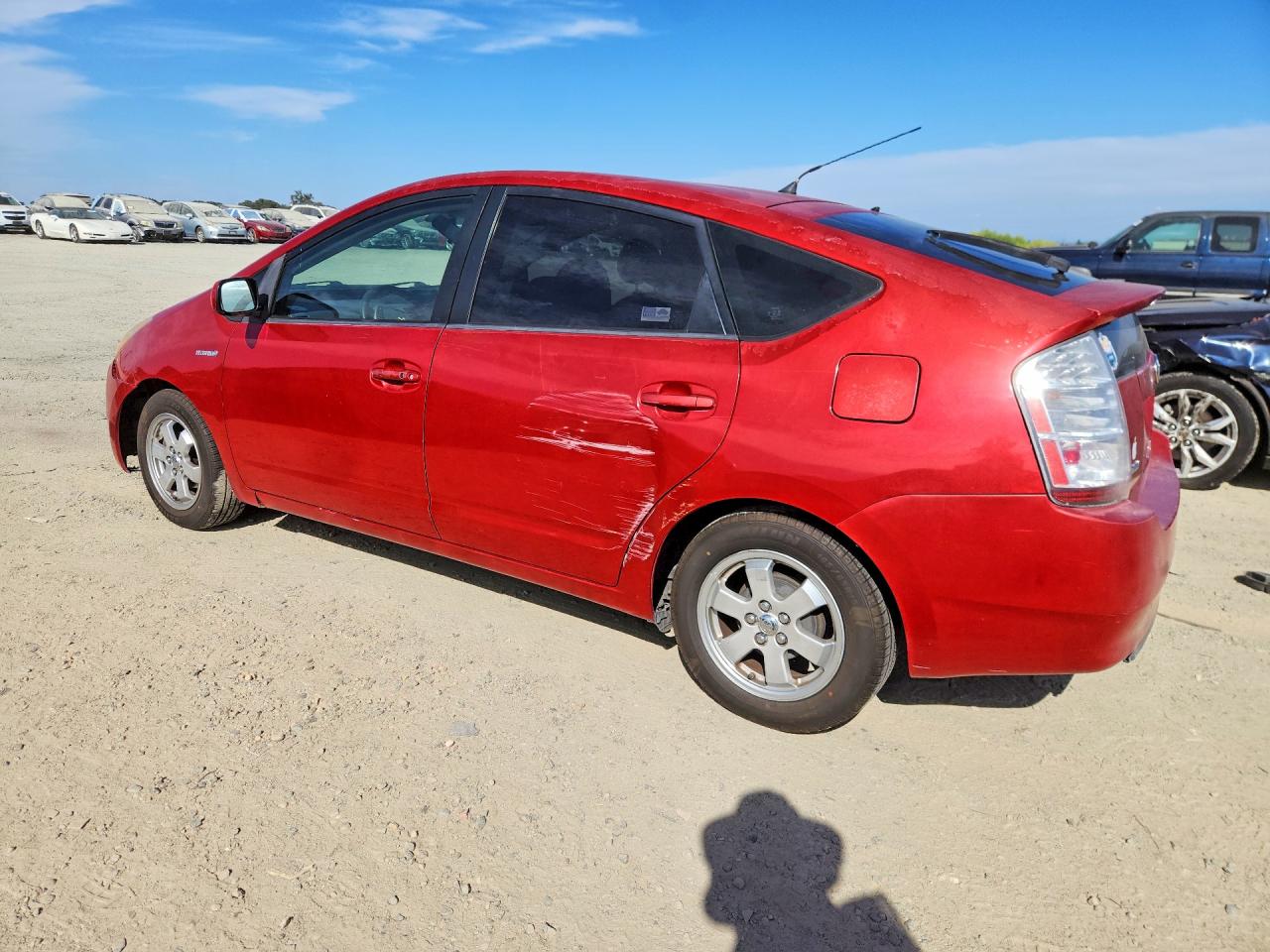 2008 Toyota Prius Base Red vin: JTDKB20U283457338