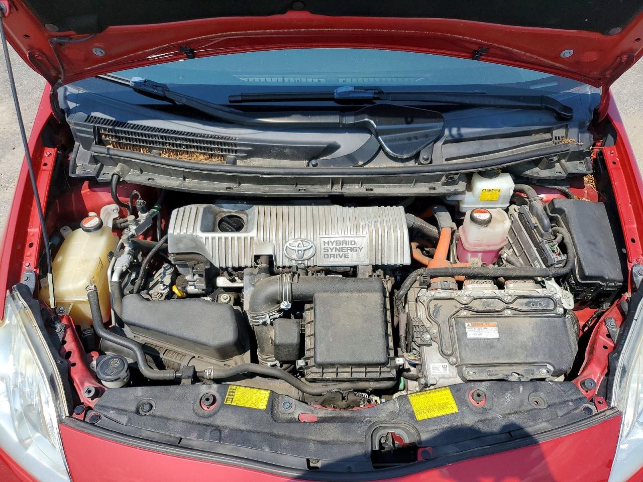 2014 Toyota Prius Three Red vin: JTDKN3DU0E0385124