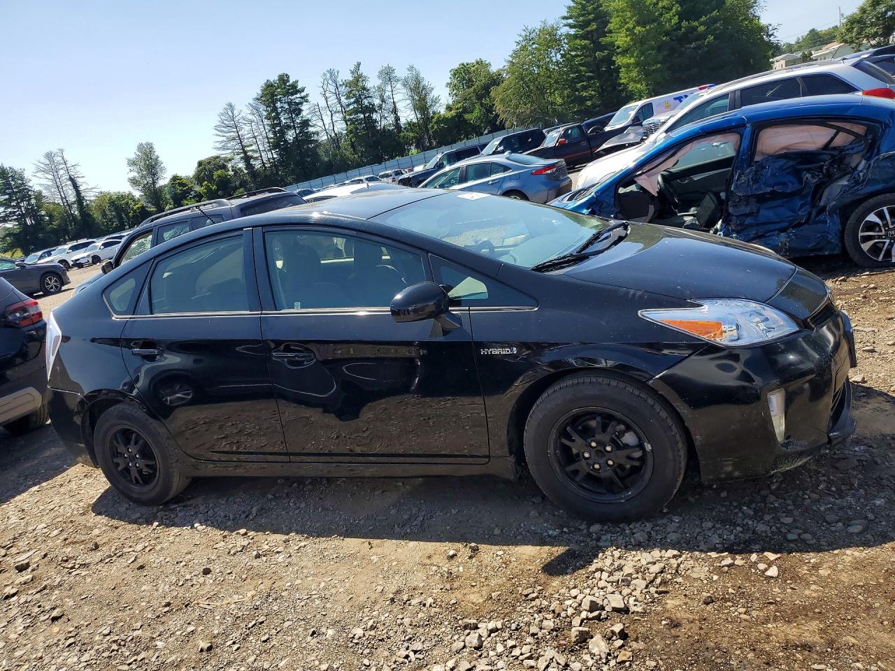 2013 Toyota Prius Three Black vin: JTDKN3DU2D1692982