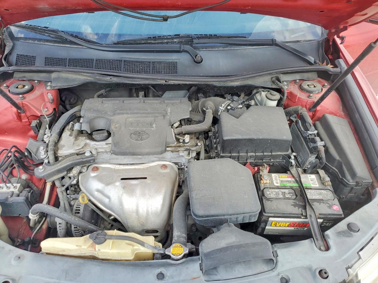2012 Toyota Camry Le Red vin: 4T4BF1FK7CR270704