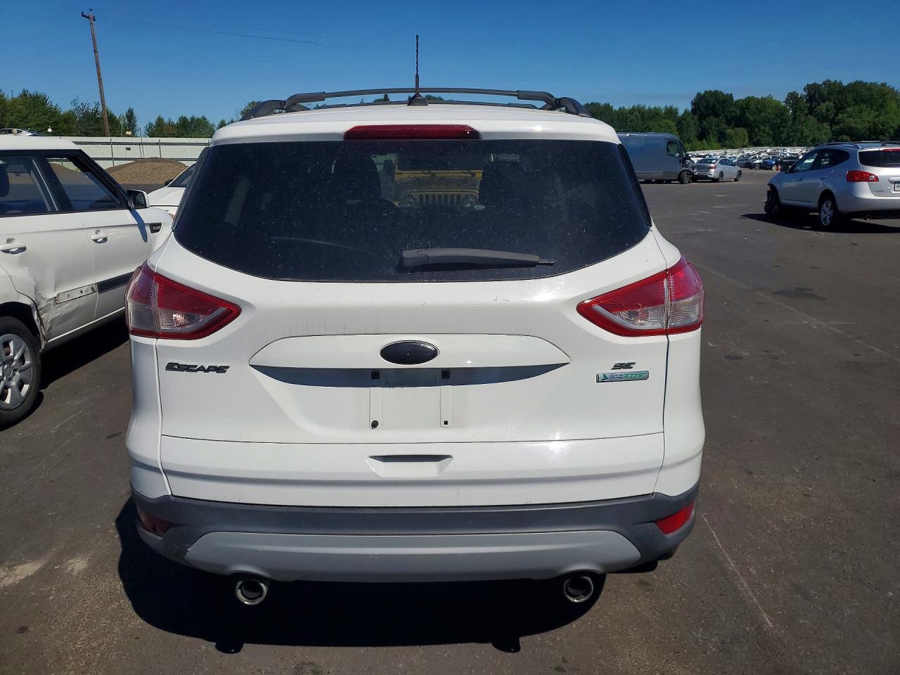 2013 Ford Escape Se Белый vin: 1FMCU0GX6DUC56481