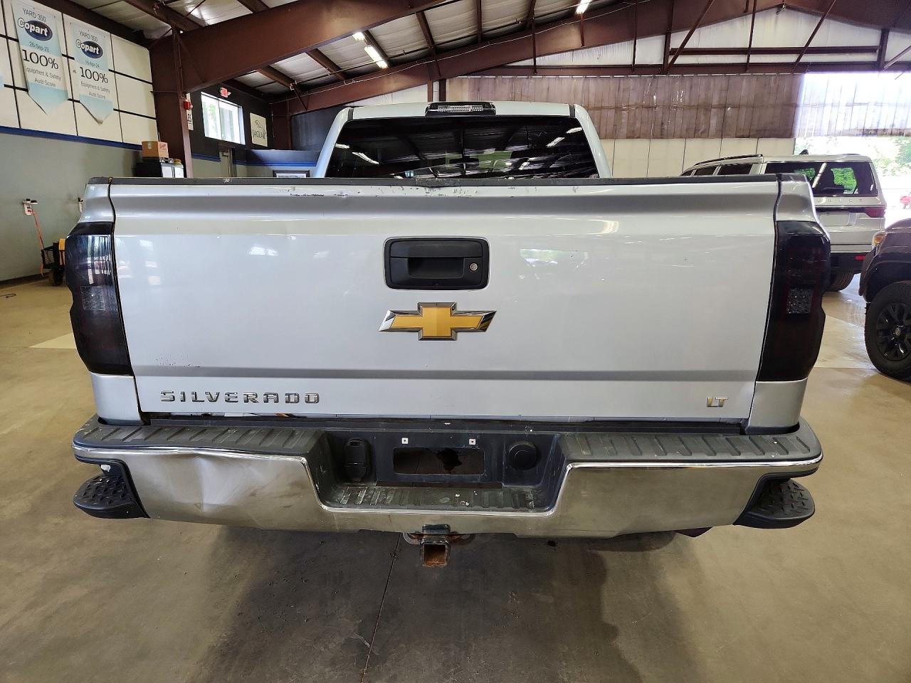 2015 Chevrolet Silverado K1500 Lt Серебряный vin: 1GCVKREC2FZ288731