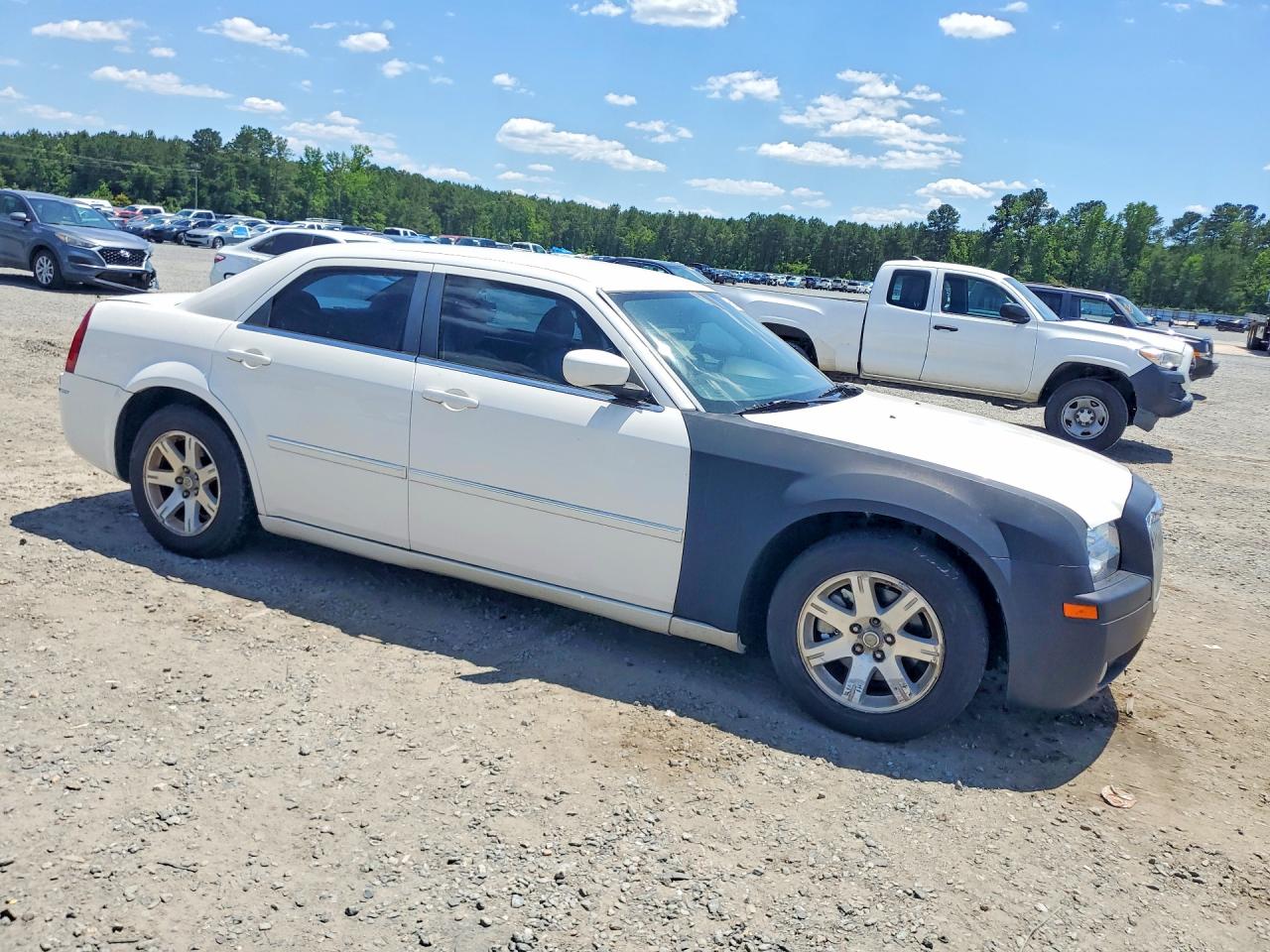2006 Chrysler 300 Touring White vin: 2C3KA53G96H482732