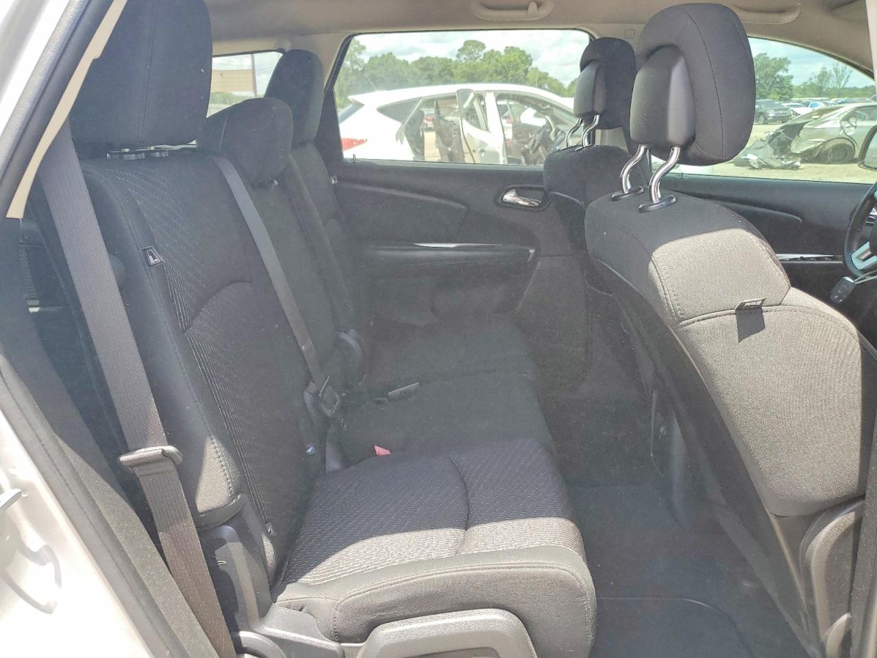 2012 Dodge Journey Sxt Silver vin: 3C4PDCBG6CT153469
