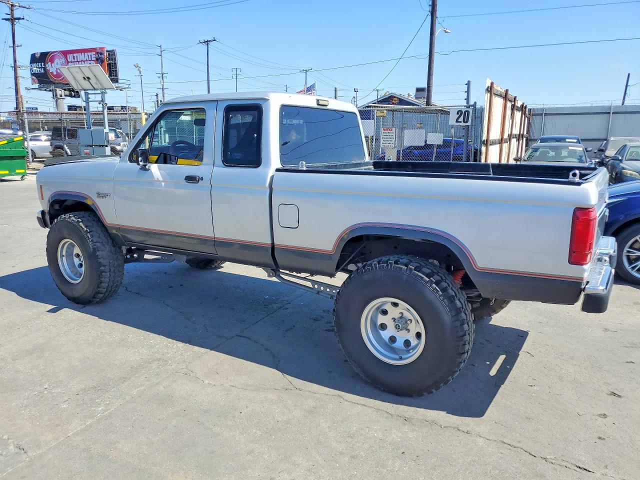 1987 Ford Ranger Super Cab Silver vin: 1FTCR14T5HPA94246