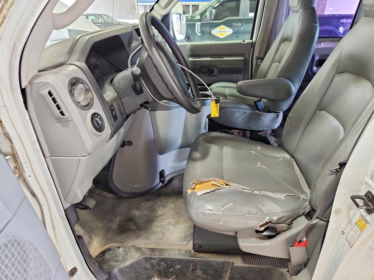 2010 Ford Econoline E150 Van White vin: 1FTNS1EW9ADA23645