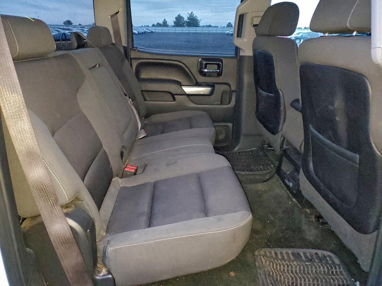 2014 Chevrolet Silverado K1500 Lt White vin: 3GCUKREH9EG240164