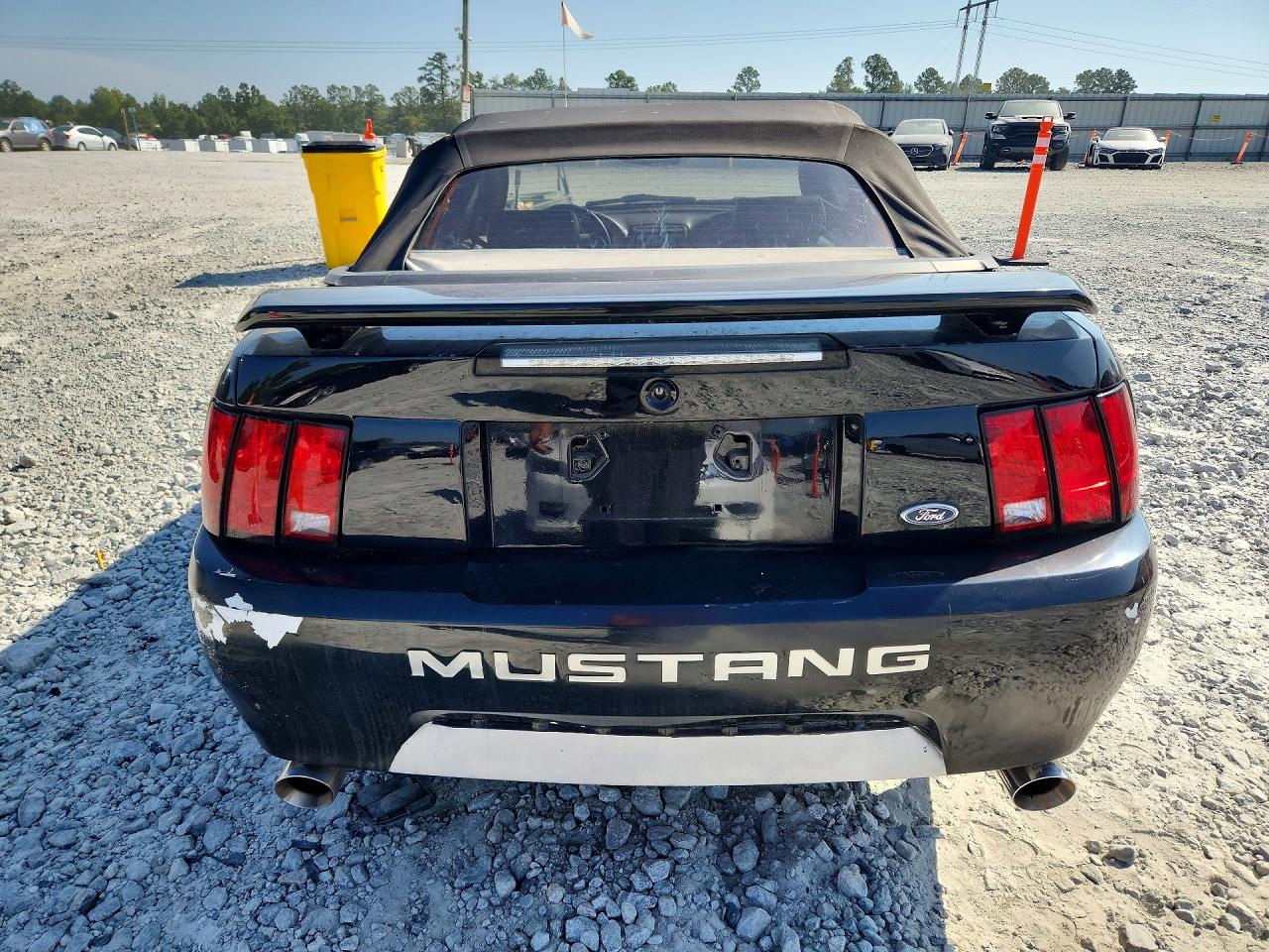 2003 Ford Mustang Black vin: 1FAFP44423F404970