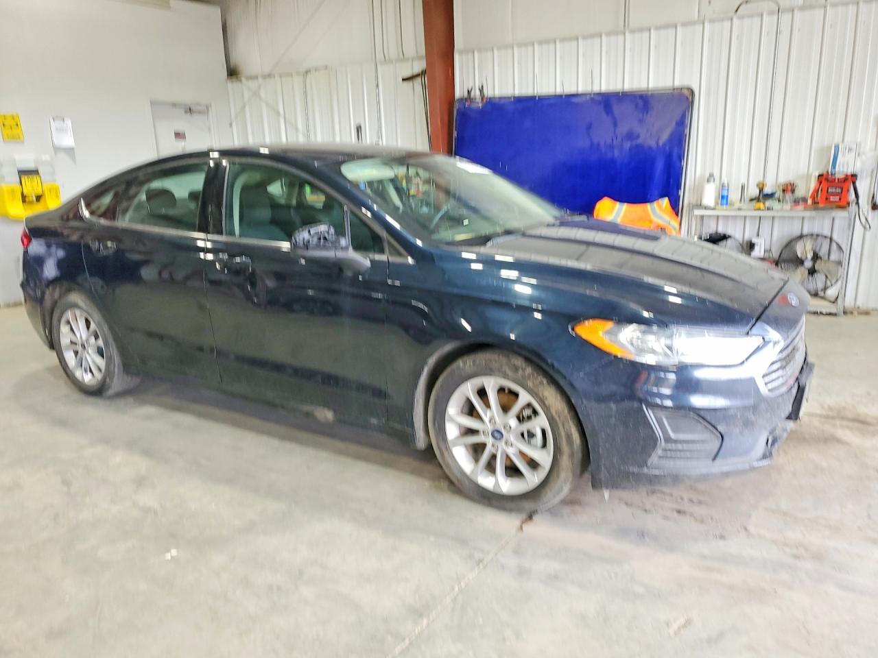 2020 Ford Fusion Se Blue vin: 3FA6P0HD1LR149704