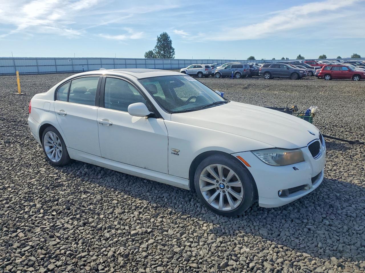 2011 Bmw 328 Xi Sulev White vin: WBAPK5G59BNN24385