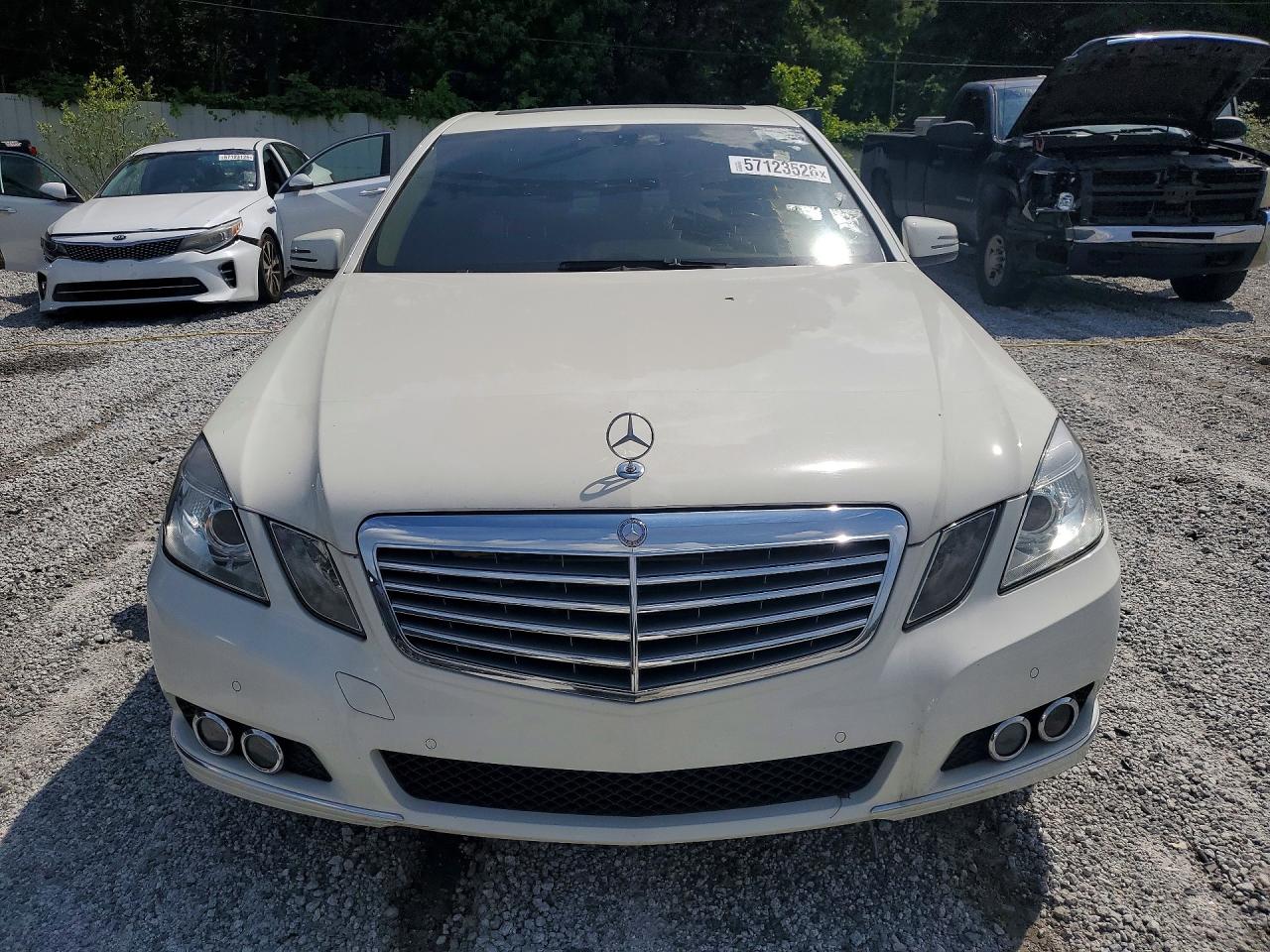 2011 Mercedes-benz E 350 Bluetec White vin: WDDHF2EB5BA298622