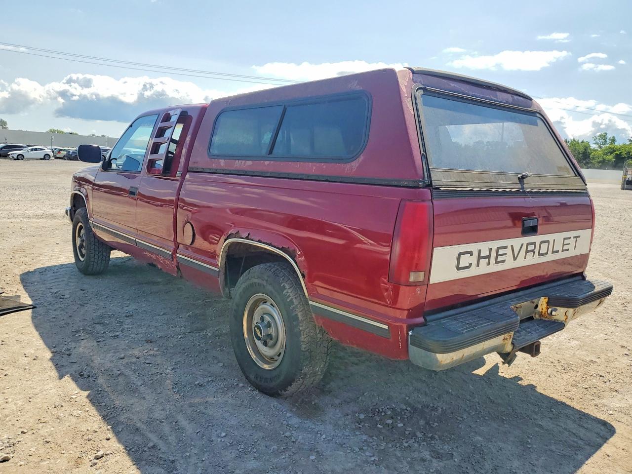 1990 Chevrolet Gmt-400 K1500 Maroon vin: 2GCEK19K8L1120356