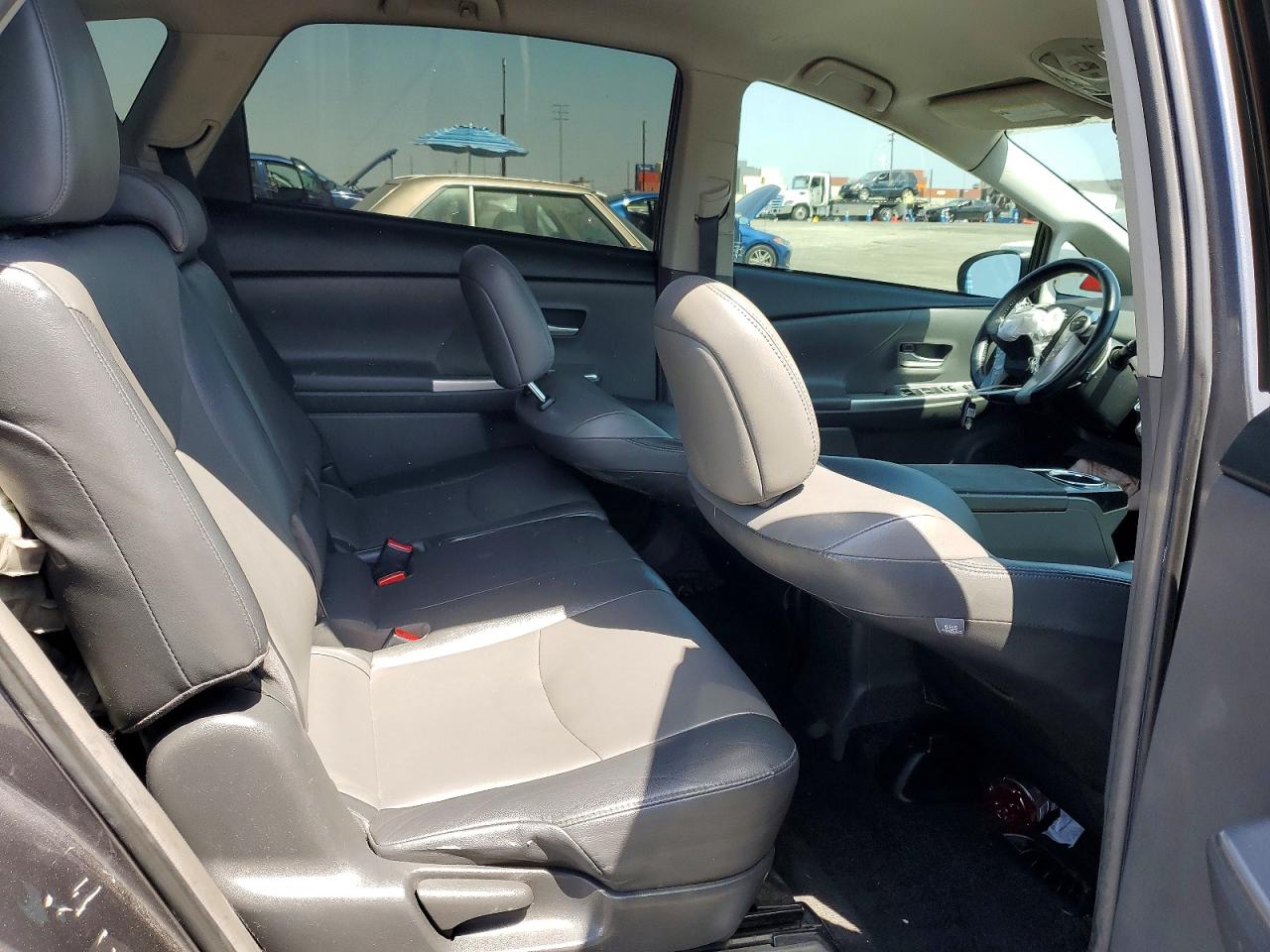 2014 Toyota Prius V Five Charcoal vin: JTDZN3EU3EJ010061
