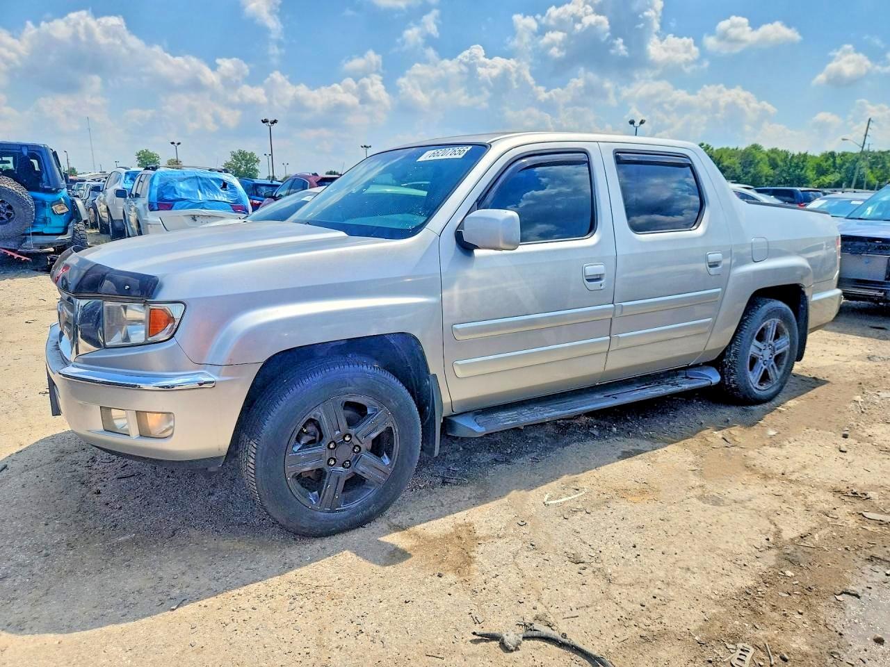 2011 Honda Ridgeline Rtl Silver vin: 5FPYK1F56BB004099