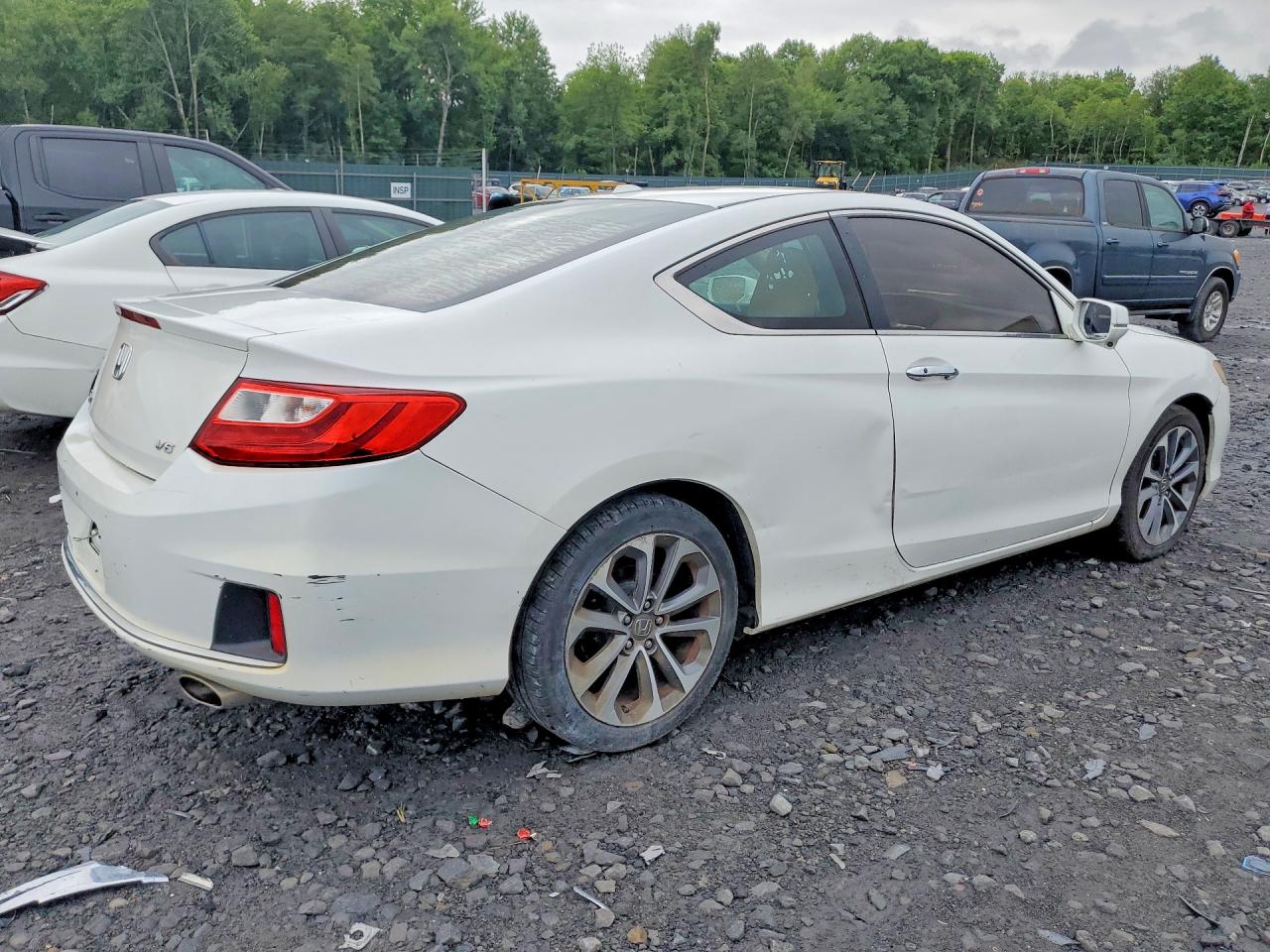 2013 Honda Accord Exl White vin: 1HGCT2B83DA008078