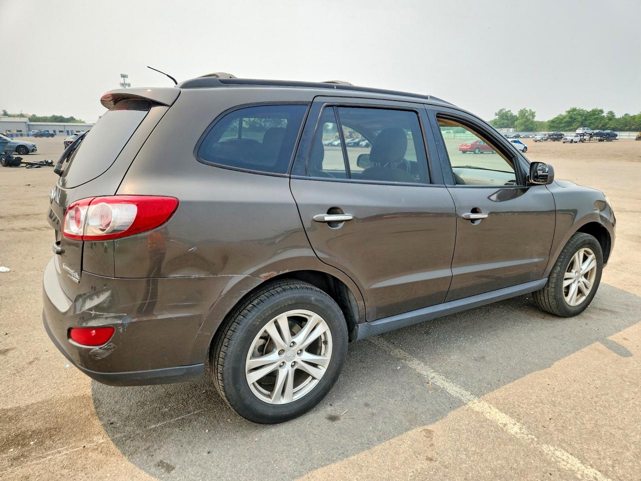 2011 Hyundai Santa Fe Limited Brown vin: 5XYZKDAG3BG010510