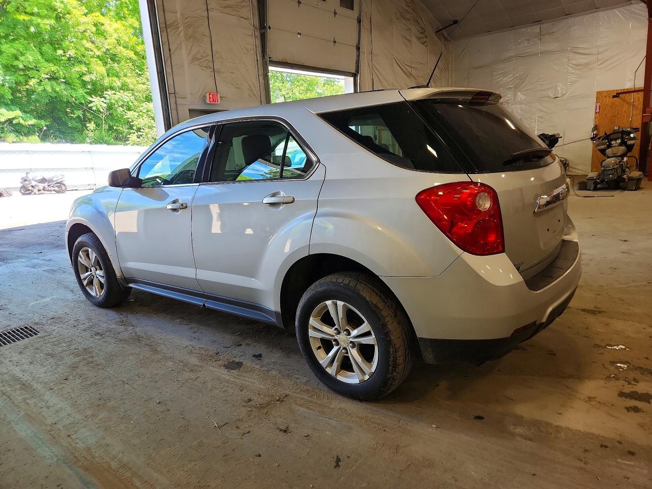 2015 Chevrolet Equinox Ls Silver vin: 2GNFLEEK7F6320352