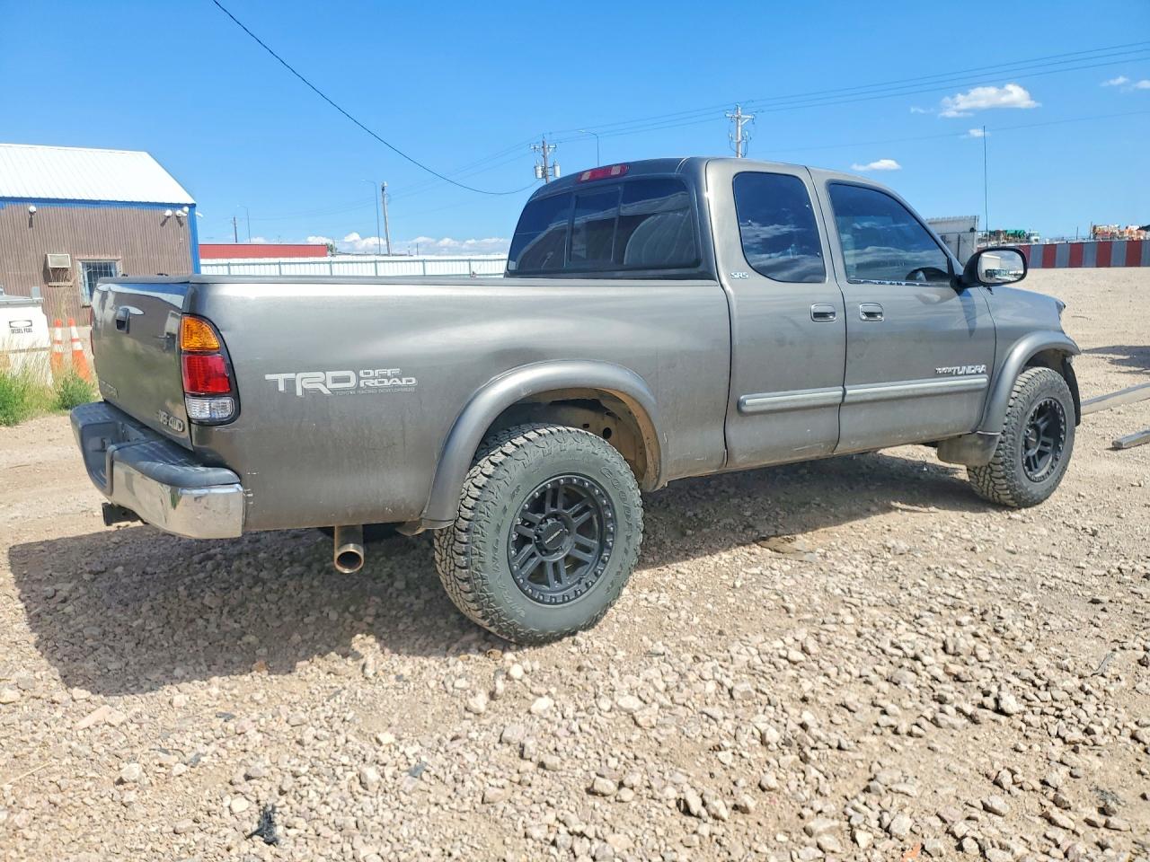 2004 Toyota Tundra Sr5 Gray vin: 5TBBT44144S450871
