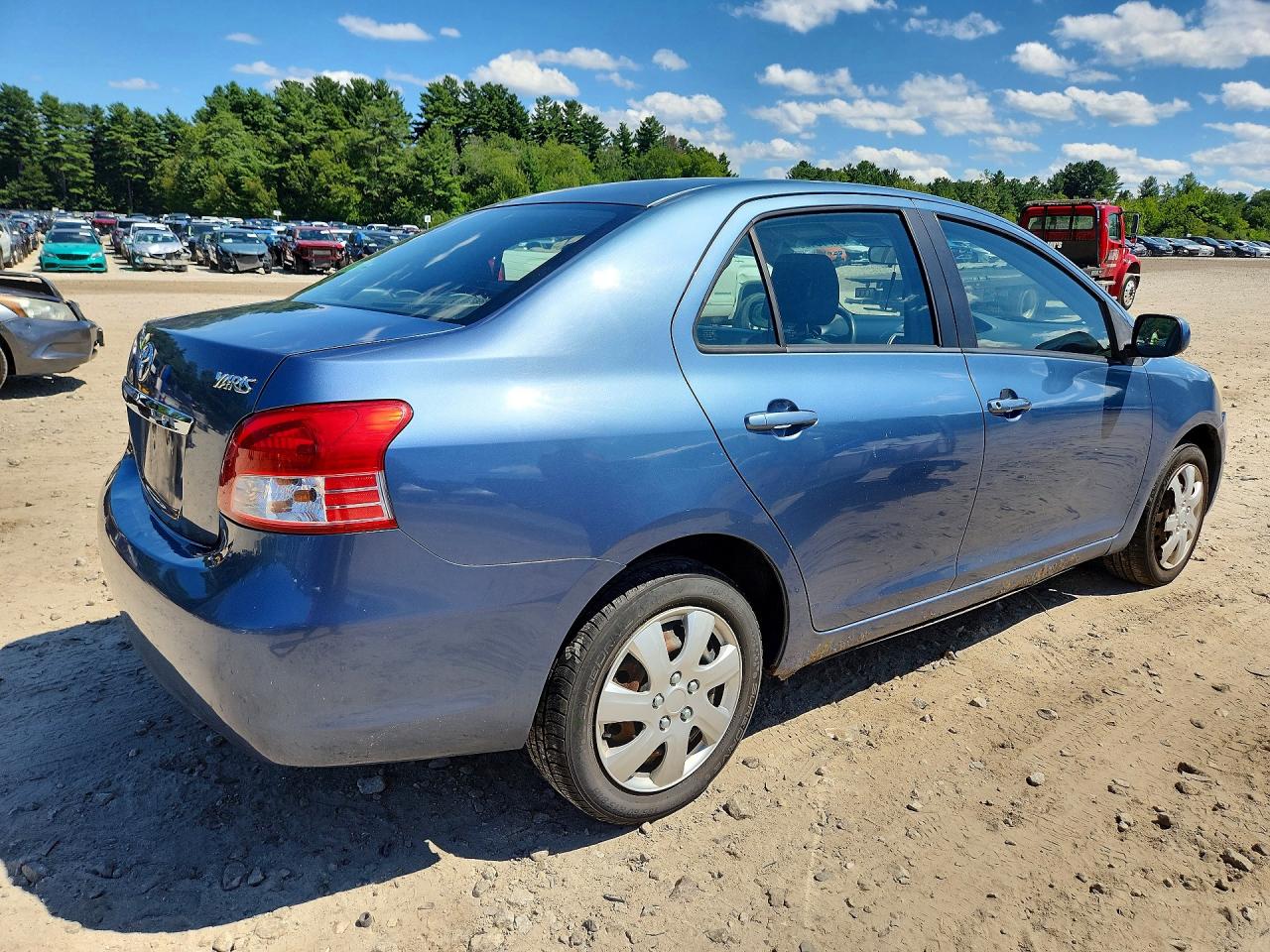 2012 Toyota Yaris Fleet Blue vin: JTDBT4K31CL021571