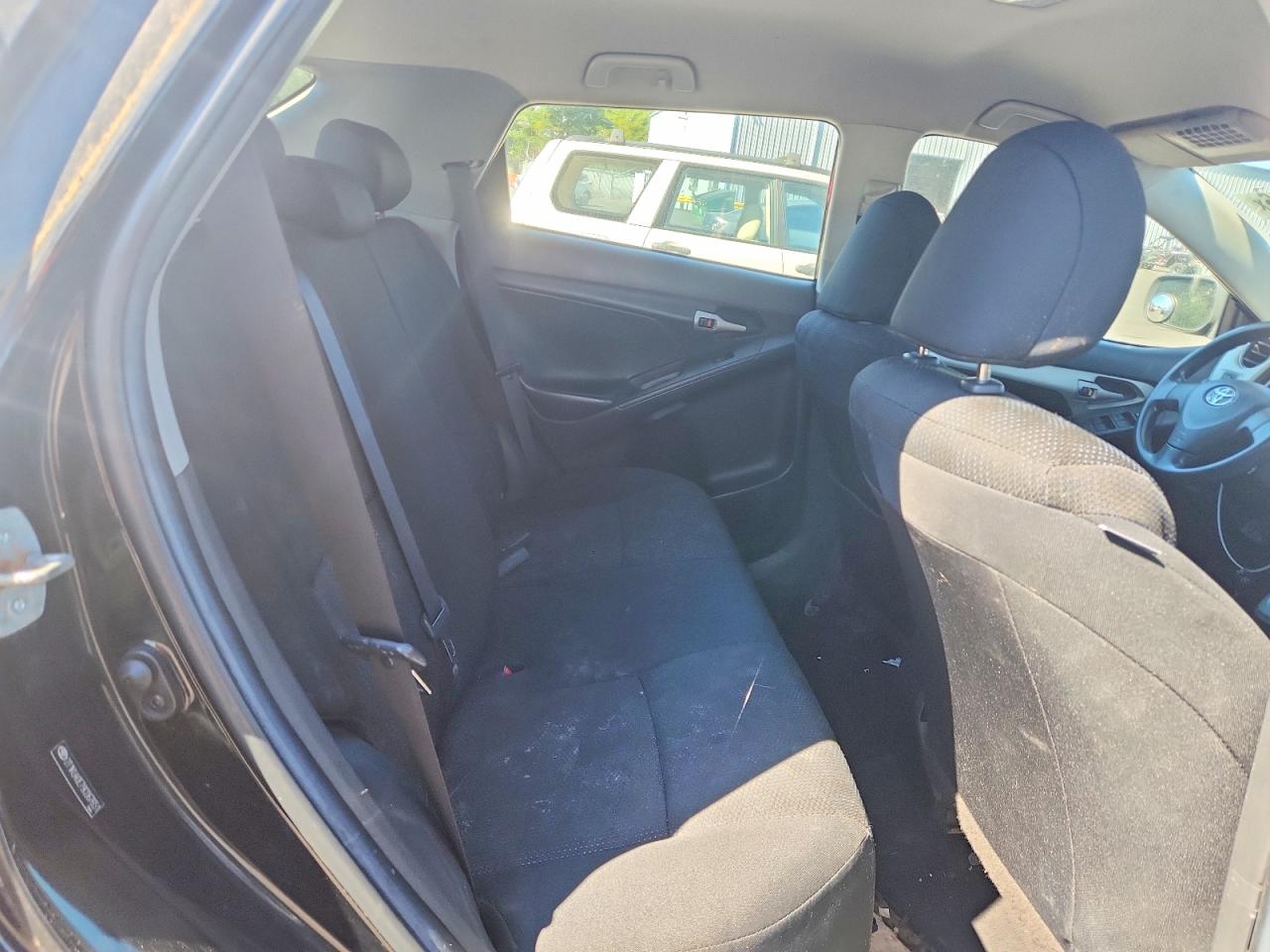 2009 Toyota Matrix Base Charcoal vin: 2T1KU40E79C067651