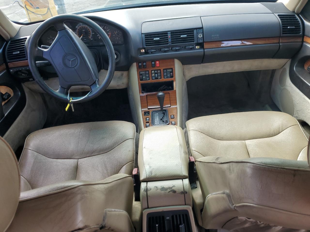 1993 Mercedes-benz 300 Se Зеленый vin: WDBGA32E8PA125613