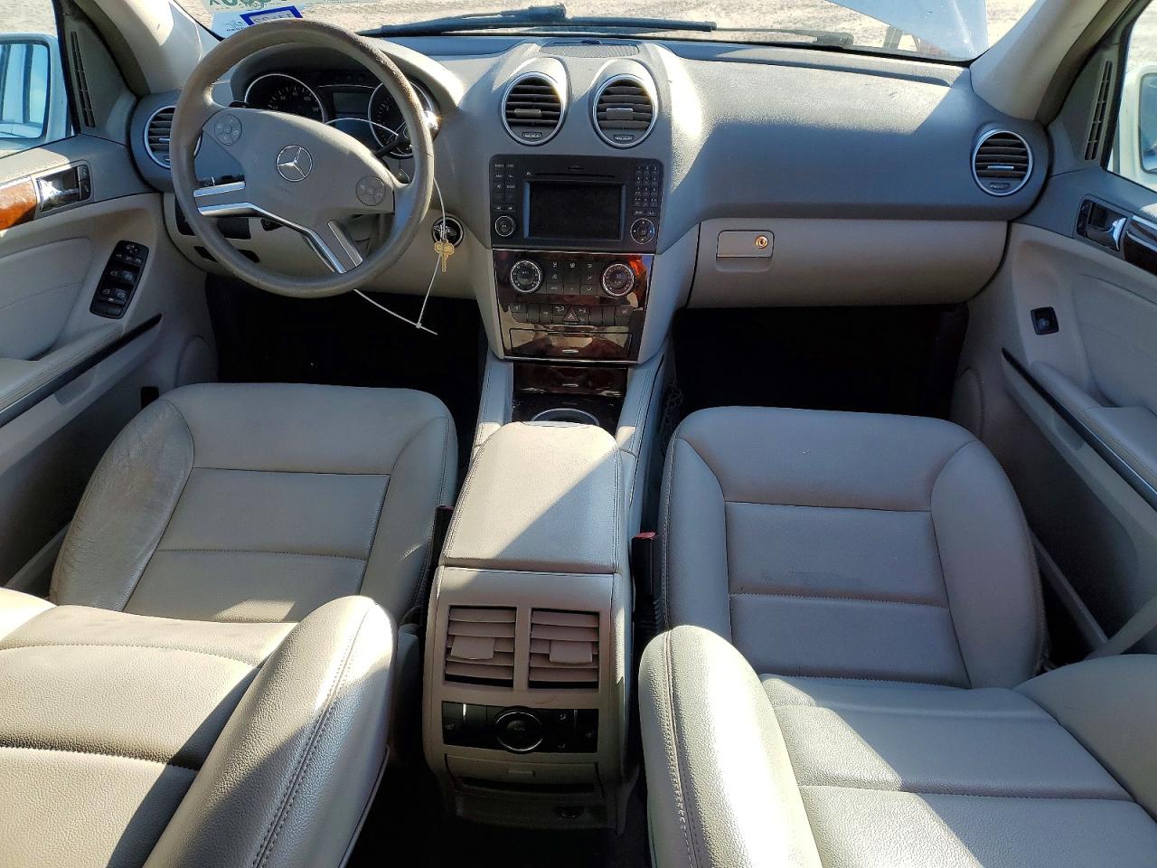 2010 Mercedes-benz Ml 350 4matic Белый vin: 4JGBB8GB0AA541100