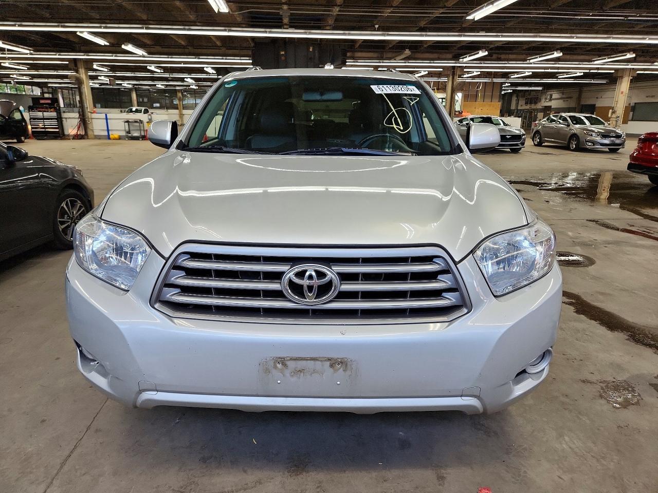 2010 Toyota Highlander Se Silver vin: 5TDJK3EH6AS016376
