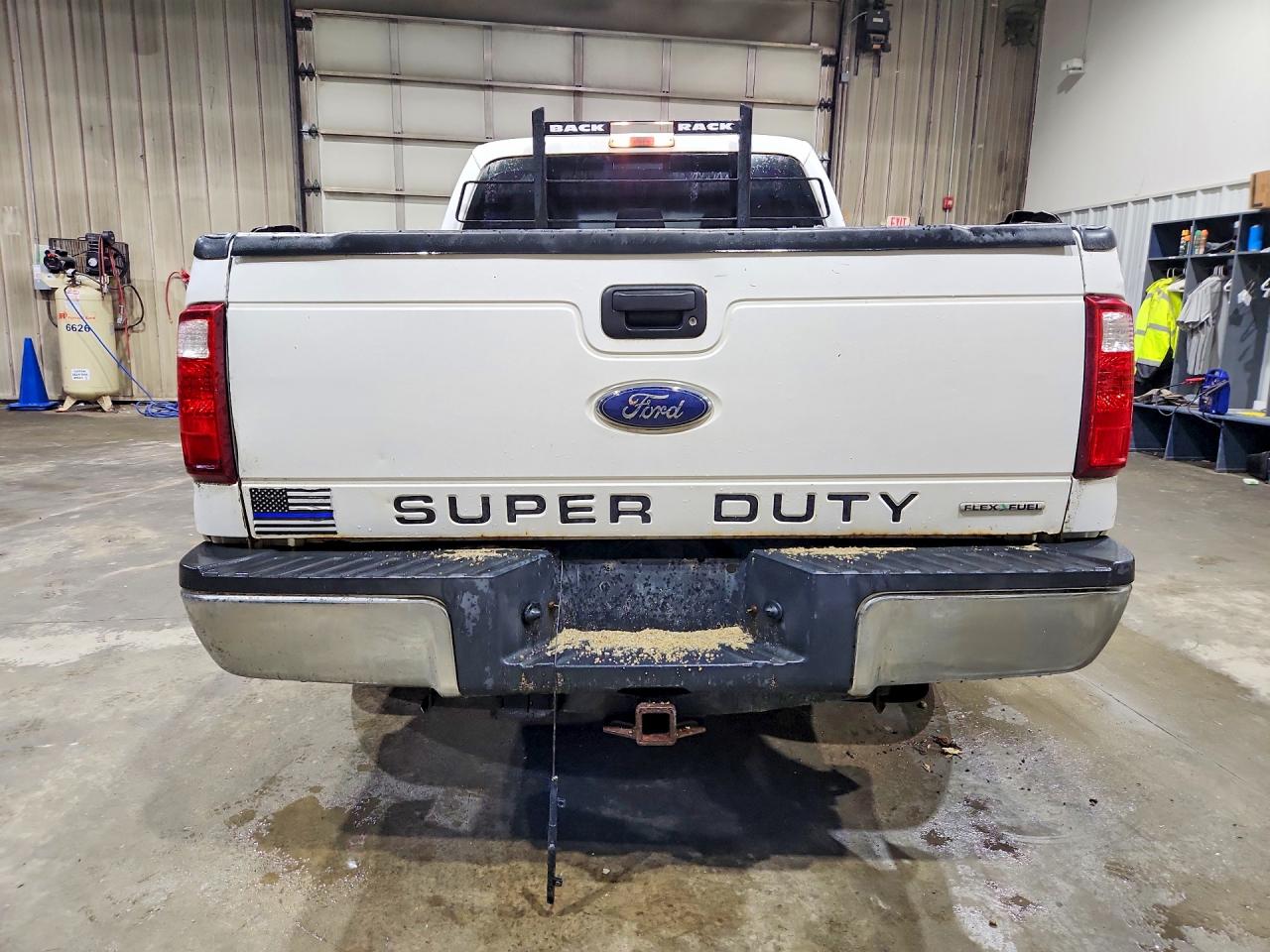 2013 Ford F250 Super Duty Белый vin: 1FT7W2B68DEA95555